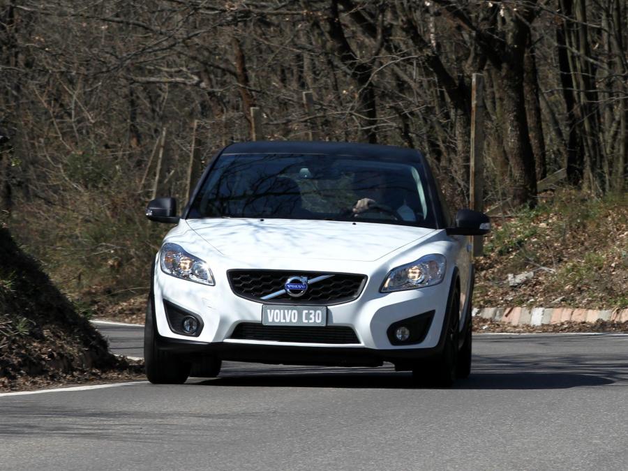  Volvo C30 Black Design Carboon Look 2011 года  (IT) (фото 4 из 27)